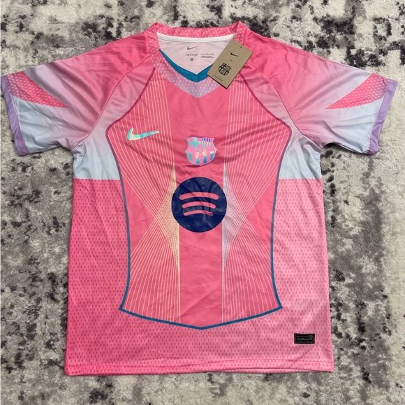 Nike Barcelona jersey Pink L - Picture 2 of 6